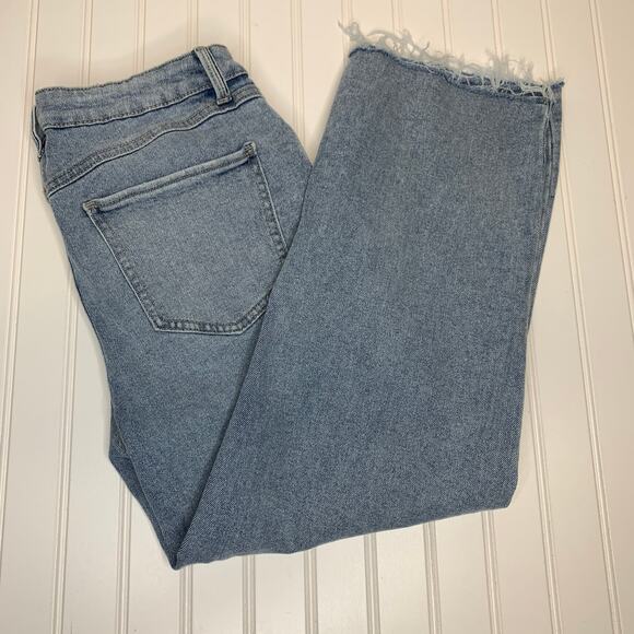 Sincerely Jules Distressed Light Wash Raw Hem Distressed Jeans Sz 29 - Picture 1 of 5